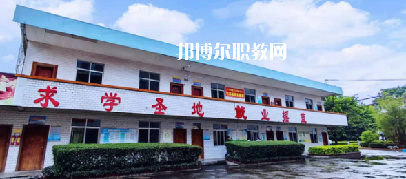 玉林電子工業(yè)學校2022年報名條件、招生要求、招生對象