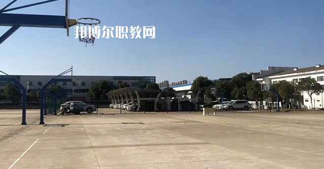 南昌智遠技工學校2022年學費、收費多少