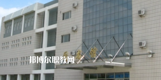 大慶高職?？圃盒Ｅ琶?強(qiáng)