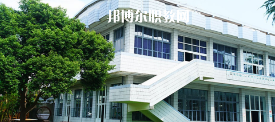 成都市武侯區(qū)亞細(xì)亞職業(yè)學(xué)校2023年報(bào)名條件、招生要求、招生對象
