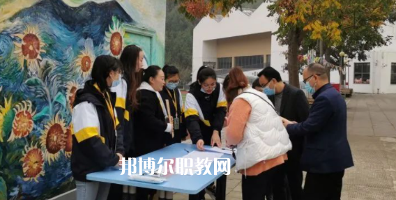德陽市特殊教育學(xué)校2023年報(bào)名條件、招生要求、招生對象