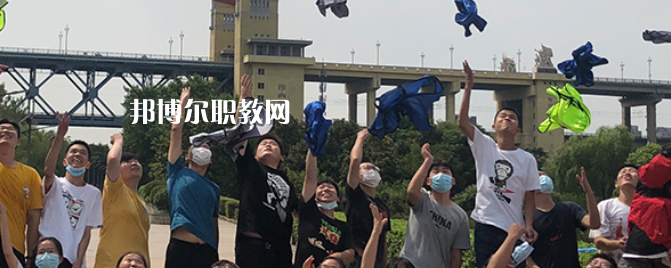 2023南京市公用事業(yè)技工學(xué)校招生計(jì)劃 招生人數(shù)是多少(附要求、條件、對象)