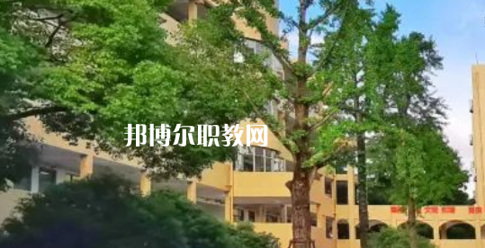 寧波市職教中心學(xué)校地址在哪里，哪個(gè)地區(qū)，哪個(gè)城市?