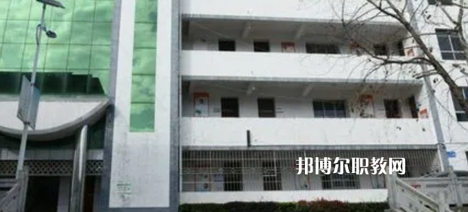留壩縣職業(yè)教育中心地址在哪里，哪個(gè)地區(qū)，哪個(gè)城市?