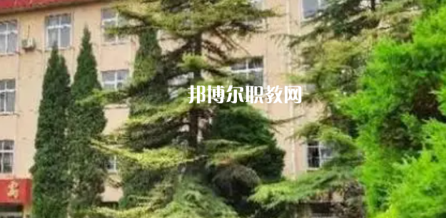 銅川煤炭基本建設(shè)技工學(xué)校地址，乘車(chē)路線(xiàn)