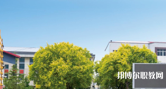 昌黎衛(wèi)生職業(yè)中等專業(yè)學(xué)校地址，乘車路線