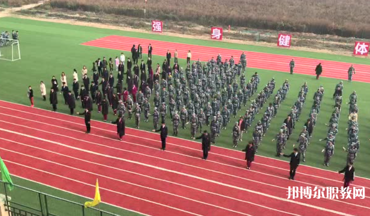 2023鄭州航空港經(jīng)濟(jì)綜合實(shí)驗(yàn)區(qū)華德中等專(zhuān)業(yè)學(xué)校招生計(jì)劃 招生人數(shù)是多少(附要求、條件、對(duì)象)