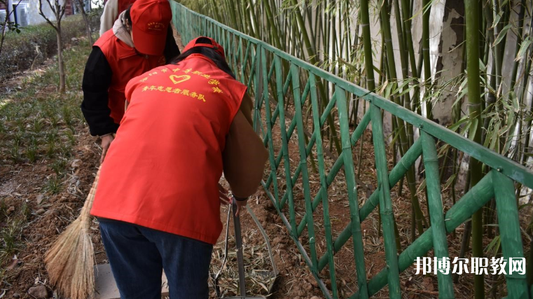 洛陽(yáng)市中等職業(yè)學(xué)校高新校區(qū)怎么樣、好不好