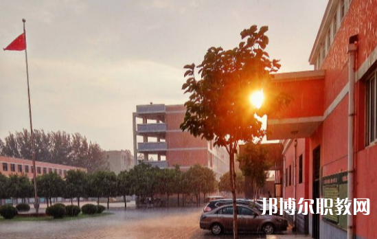 2023濮陽油田職業(yè)中等專業(yè)學(xué)校招生計(jì)劃 招生人數(shù)是多少(附要求、條件、對象)