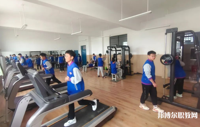周口市潁河職業(yè)中等專業(yè)學校地址，乘車路線