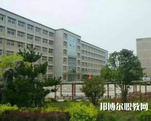 華中信息商務(wù)技工學校2023年招生錄取分數(shù)線（2024參考）
