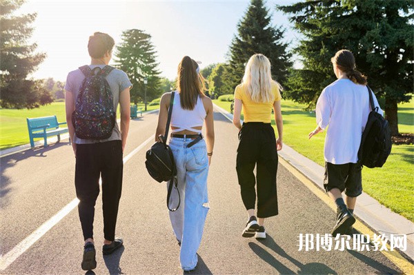 廣東哪里的中專學校能讀社會文化藝術專業(yè)