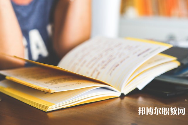廣東哪里的中職學校能讀體育設(shè)施管理與經(jīng)營專業(yè)