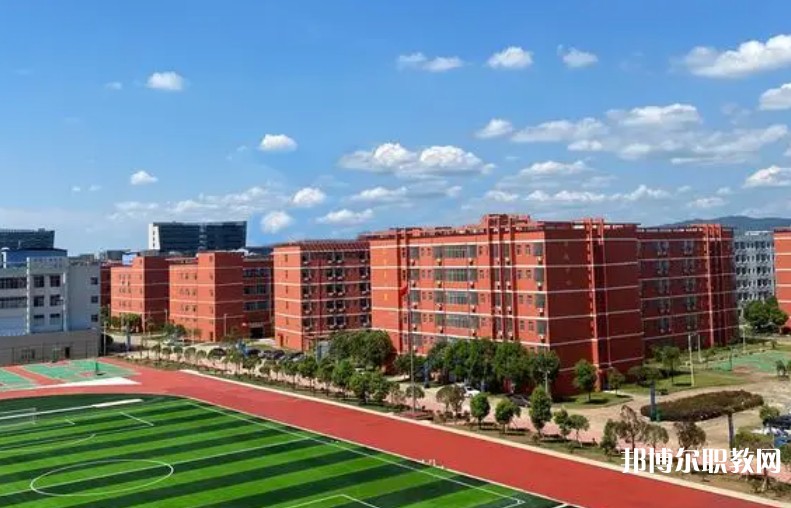 鷹潭市高級(jí)技工學(xué)校怎么樣、好不好