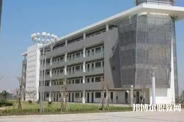 安慶樅川經(jīng)濟技術學校怎么樣、好不好