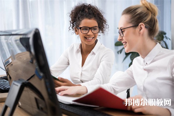 廣西哪里的中職學(xué)校能讀計(jì)算機(jī)網(wǎng)絡(luò)安全員專(zhuān)業(yè)