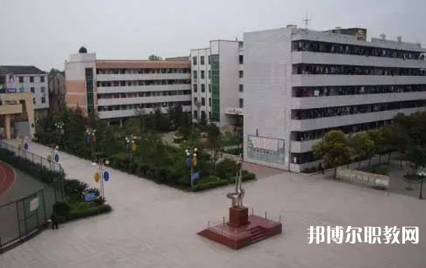 澤州縣周村中學(xué)(職高部)怎么樣、好不好