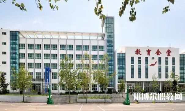 瓦房店市第一中等職業(yè)技術(shù)專(zhuān)業(yè)學(xué)校怎么樣、好不好