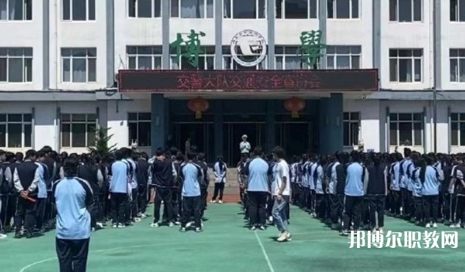 2024丹東市中醫(yī)藥學校多少錢 丹東市中醫(yī)藥學校各專業(yè)學費收費標準