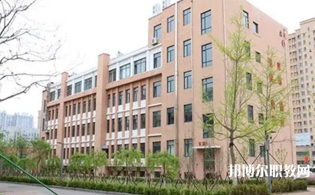 丹東市民族中等職業(yè)技術專業(yè)學校怎么樣、好不好