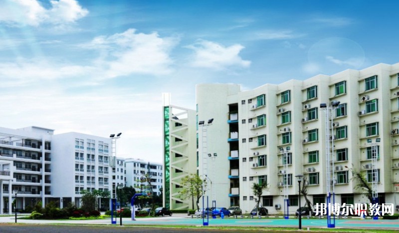 2025佛山市南海區(qū)理工職業(yè)技術(shù)學(xué)校招生計(jì)劃 招生人數(shù)是多少(附要求、條件、對象)