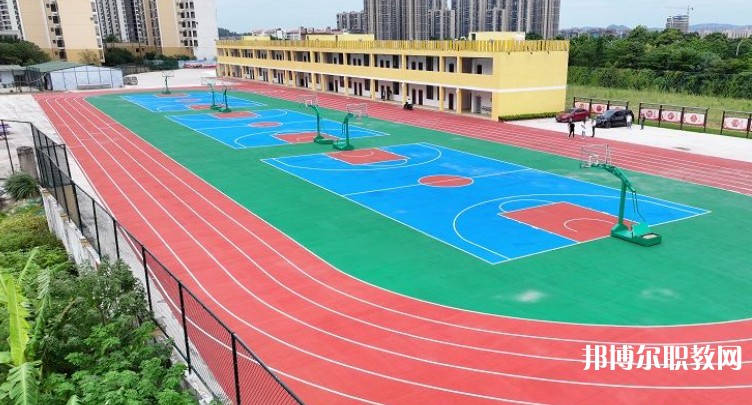 2025廣西輕工技師學(xué)院預(yù)備技師班招生計(jì)劃 招生人數(shù)是多少(附要求、條件、對(duì)象)